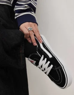 Vans SK8-Low Trainers In Black And White For Unisex -Kidivita Store 202638907 3