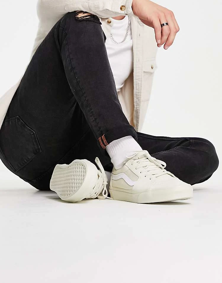 Vans SK8-Low Trainers In Off White Suede For Men 4 Vans SK8-Low Trainers In Off White Suede For Men - Image 4