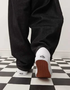 Vans Old Skool Faux Leather Trainers In Triple White For Unisex (classic Tumble)truewhite -Kidivita Store 204456624 4