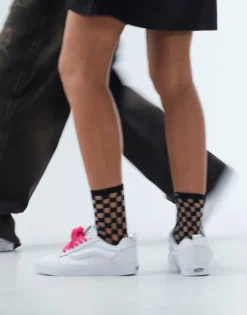 Vans Knu Skool Chunky Trainers In Triple White Leather For Unisex -Kidivita Store 205048132 3