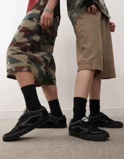 Vans Rowley Classic Trainers In Black For Men Black Black