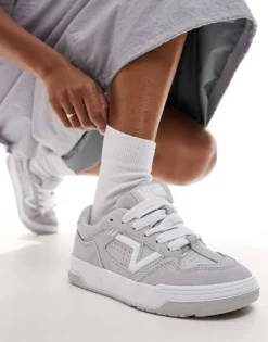 Vans Upland Chunky Suede Trainers In Grey For Unisex