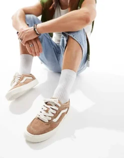 Vans Rowley Trainers In Tan And Off White For Unisex