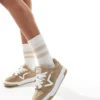 Vans Upland Chunky Suede Trainers In Tan For Unisex