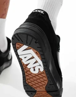 Vans Upland Chunky Suede Trainers In Black With White Detailing For Unisex -Kidivita Store 206558511 4