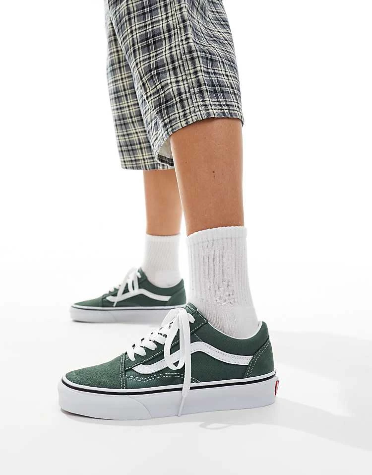 Vans Old Skool Trainers In Mid Green For Unisex 1 Vans Old Skool Trainers In Mid Green For Unisex