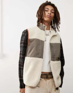 Vans Trevor Sherpa Gilet In Oatmeal For Men Oatmeal-bungee Cord