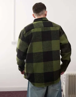 Vans Denby Fuzzy Shacket In Black And Green For Men -Kidivita Store 206738517 3