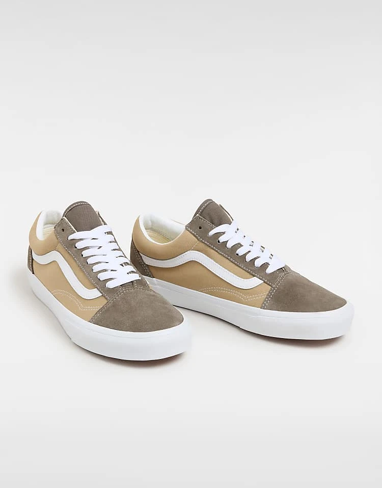 Vans Old Skool Trainers In Light Brown For Unisex 2 Vans Old Skool Trainers In Light Brown For Unisex - Image 2