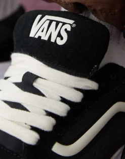 Vans Hylane Chunky Suede Trainers In Two Tone Black For Men -Kidivita Store 208059520 4