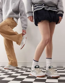 Vans Hylane Chunky Suede Trainers In Beige With Green Detail For Unisex