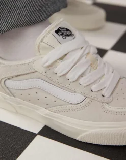 Vans Rowley Classic Suede Trainers In Off White For Unisex -Kidivita Store 208059576 4