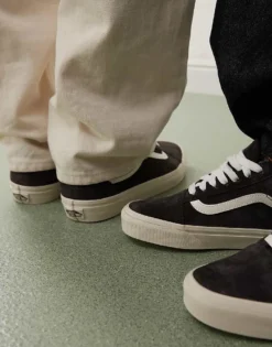 Vans Old Skool Pig Suede Trainers In Dark Brown For Unisex -Kidivita Store 208059871 4