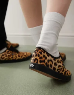 Vans Authentic Lowpro Trainers With Oversized Laces In Black Leopard Print For Unisex -Kidivita Store 208060492 4