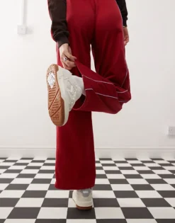 Vans Upland Chunky Suede Trainers With Reflective Heel Tab In Off White For Unisex -Kidivita Store 208060552 3