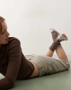 Vans Classic Slip-On Colour Theory Checkerboard Trainers In Taupe For Unisex Brown -Kidivita Store 208060712 4