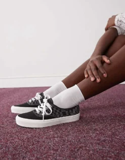 Vans Authentic Warp Checkerboard Trainers In Black For Unisex