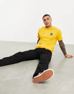 Vans Frequency Short Sleeve T-shirt In Yellow For Men -Kidivita Store 23646983 4